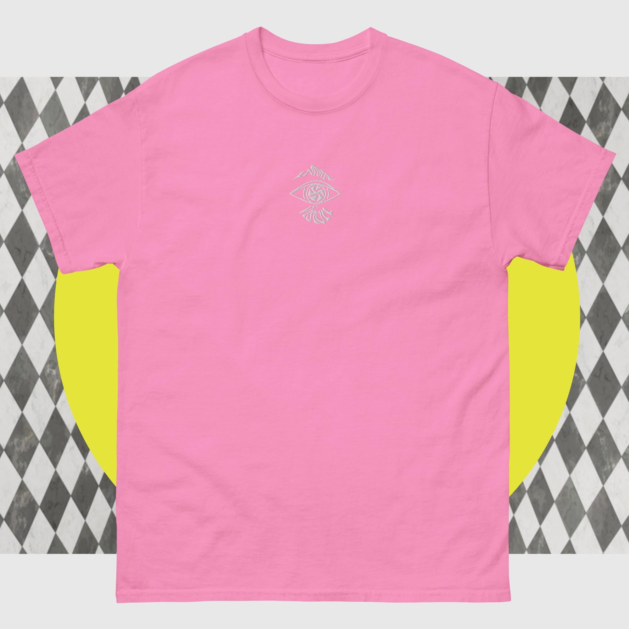 IV  classic tee