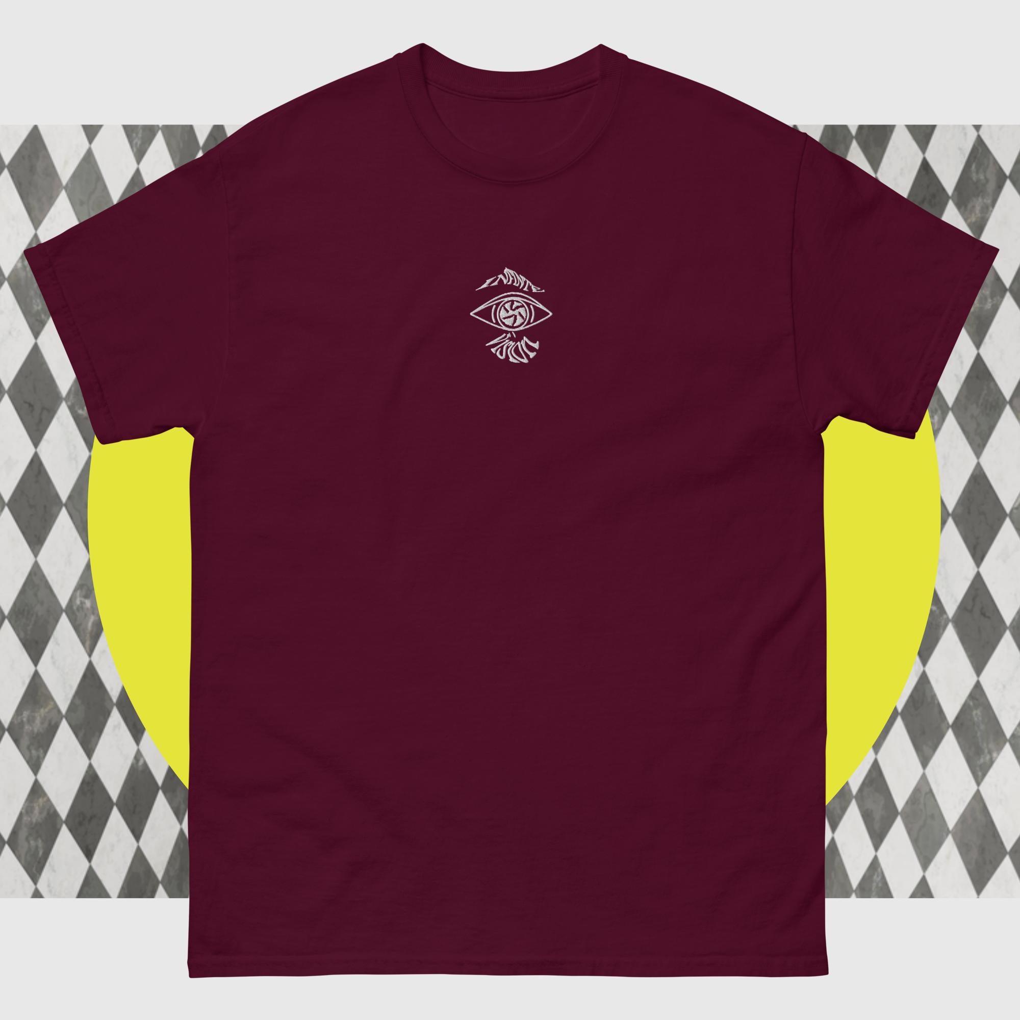 IV  classic tee