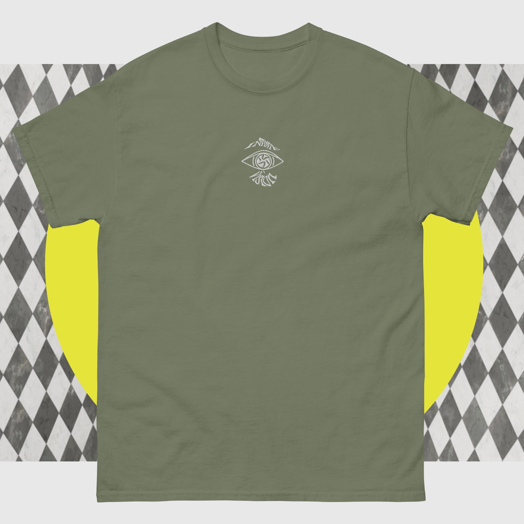 IV  classic tee