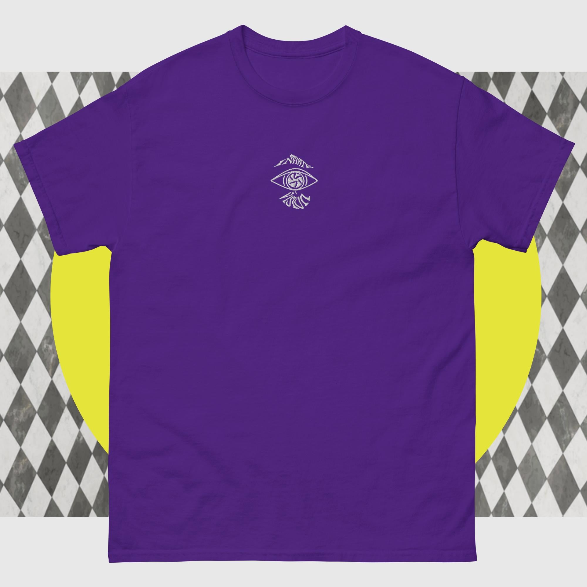 IV  classic tee