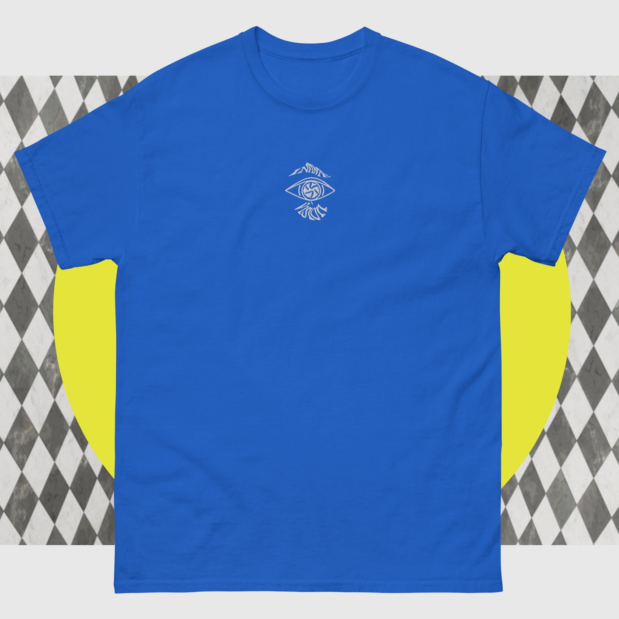 IV  classic tee